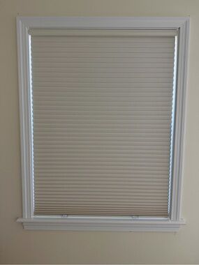 Neutral Honeycomb Cellular Shade - White/Cream Window Blind